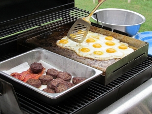 Stainless stove top griddle cooking omelets